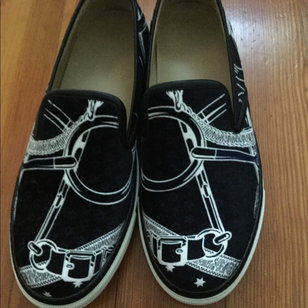 Hermès slip on sneakers